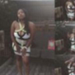 Meet your Posher, Blossom